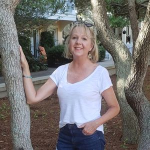 Meet your Posher, Yvonne